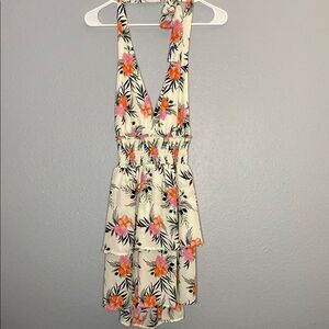 Madden NYC Tropical Floral Crème Halter Flowy Midi Dress Size Medium